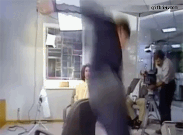 bill_gates_chair_single_bound