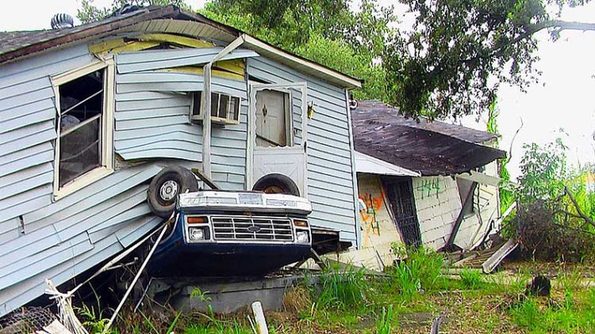 upside-down-car-vs-house
