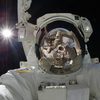 astronaut-selfie